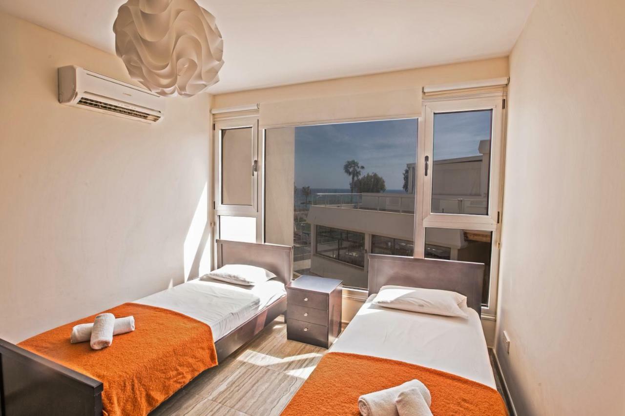 Pallinio Apartment Protaras Eksteriør billede